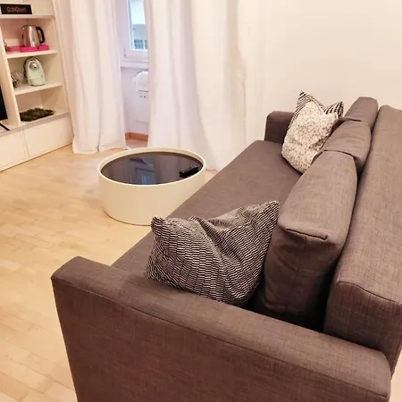Lovely Flat Universita شقة *